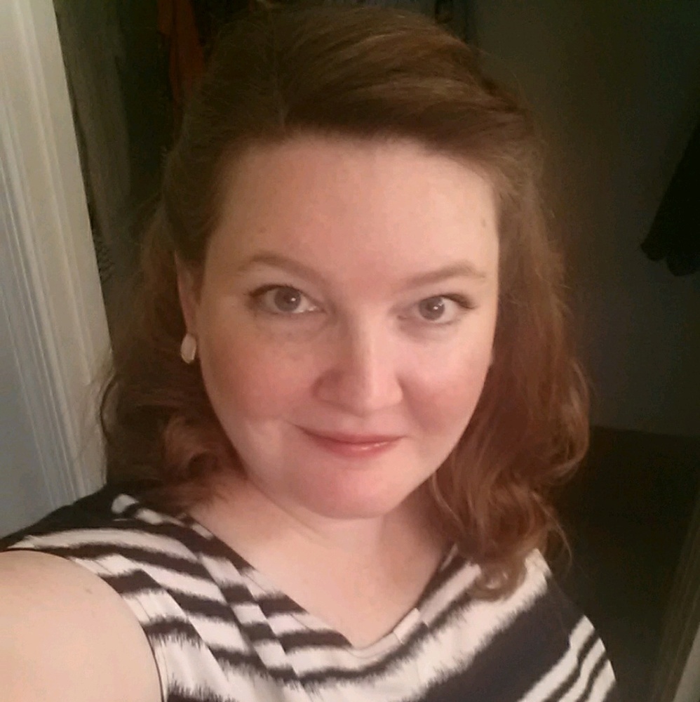 Meet your Posher, Lauren